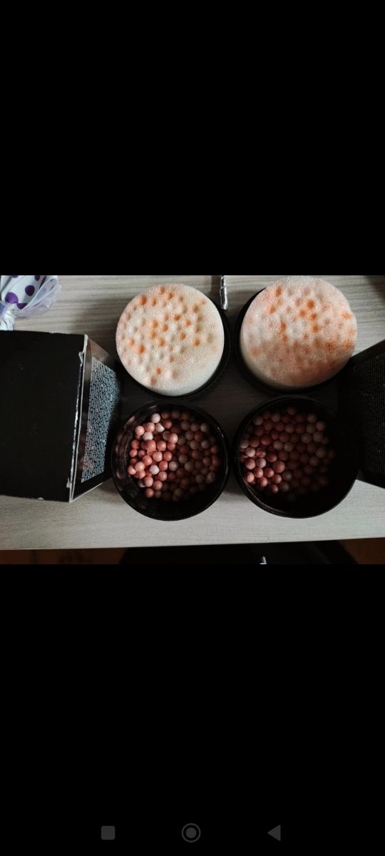 Avon perle  fard per il viso