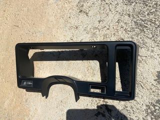 SIERRA COSWORTH 3RD CLOCK SURROUND 