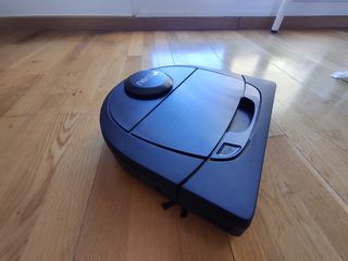 Robot Neato D6