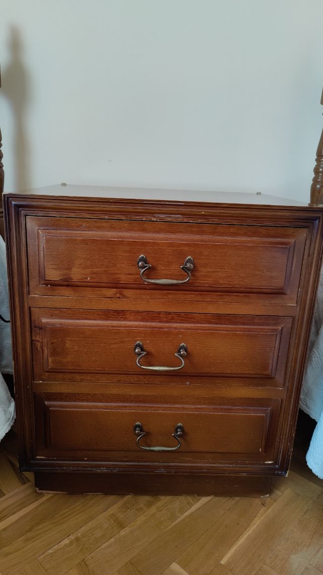 Mesilla 3 cajones de madera maciza 