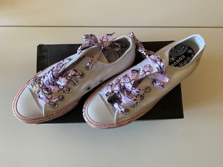 Converse edición limitada Miley Cyrus