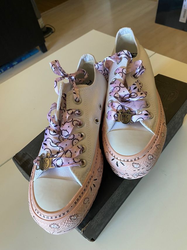 Converse edición limitada Miley Cyrus