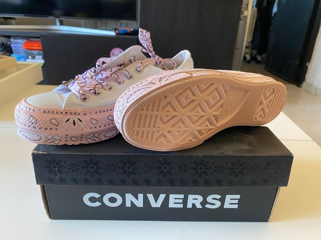 Converse edición limitada Miley Cyrus