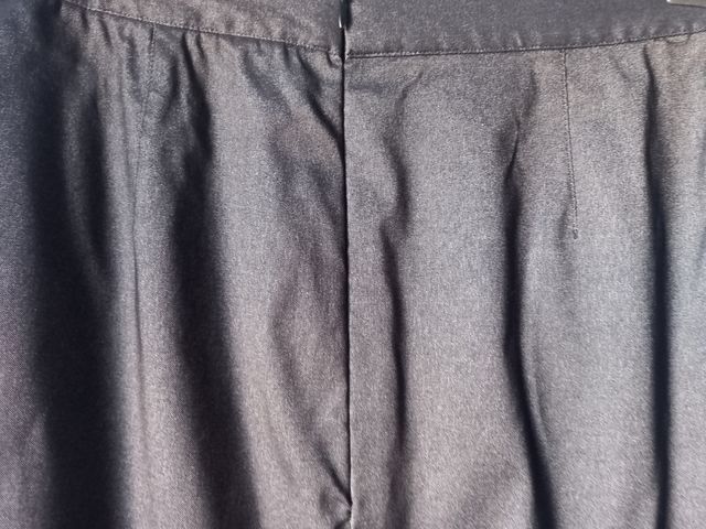 Falda lápiz de la diseñadora Amaya Arzuaga