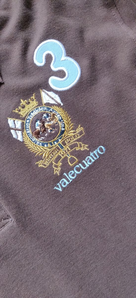 Polo caballero. Talla XXL. Valequatro