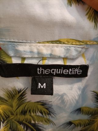 Linda Camisa de marca The Quite Life