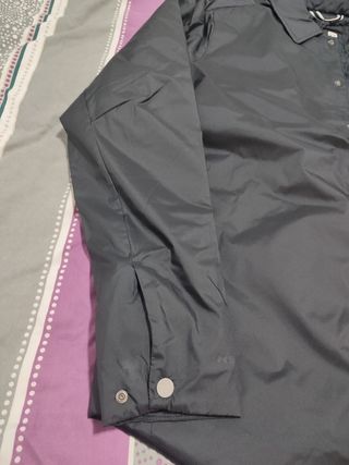 Shacket o chaqueta Under Armour 