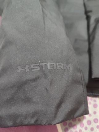 Shacket o chaqueta Under Armour 