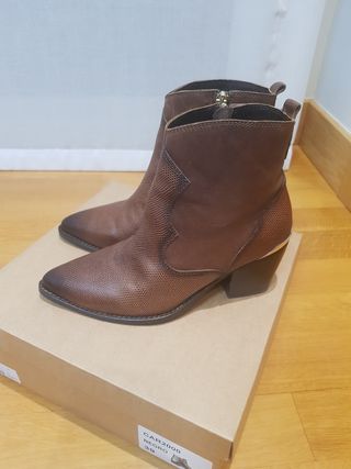 Botines piel marrón