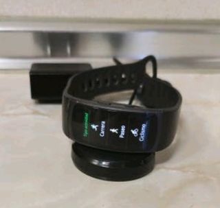 SAMSUNG GEAR FIT 2