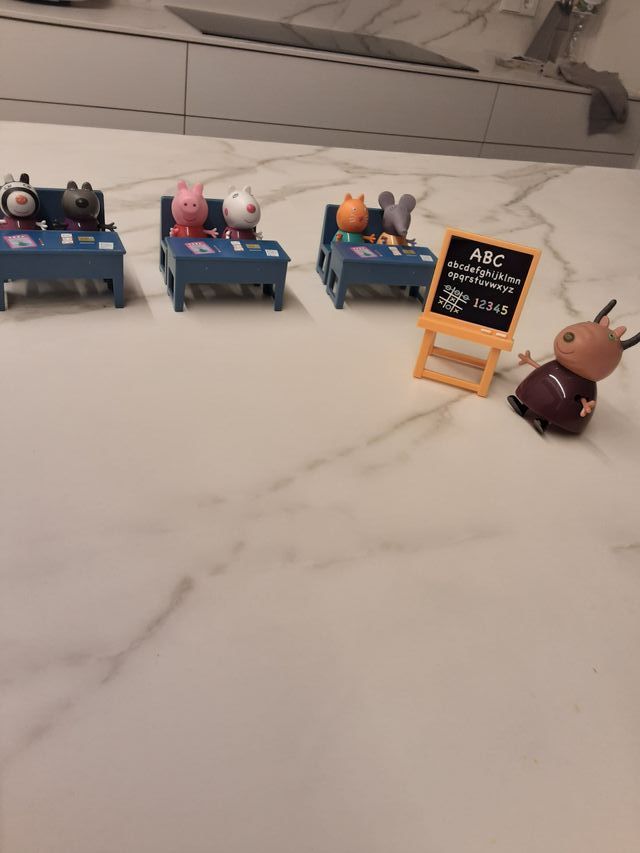 Peppa pig escuela