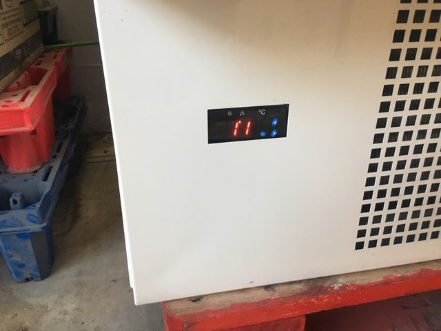 Cámara frigorífica, mural de frío , refrigerador