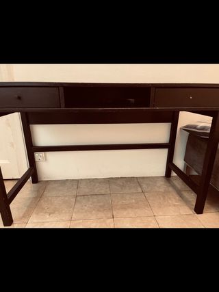 Mesa escritorio marrón negro 
