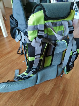 Mochila portabebes HOMCOM nueva