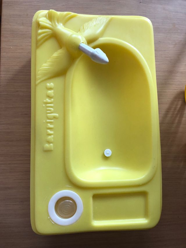 Conjunto de mobiliario de barriguitas