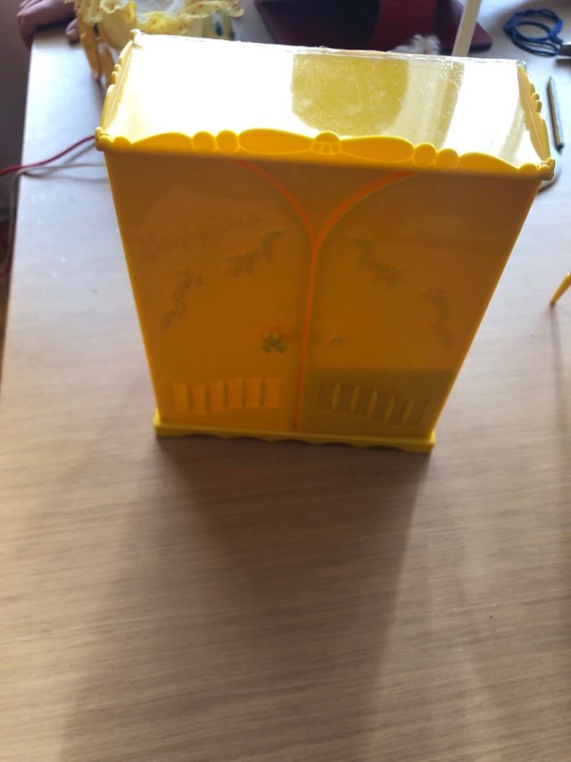 Conjunto de mobiliario de barriguitas