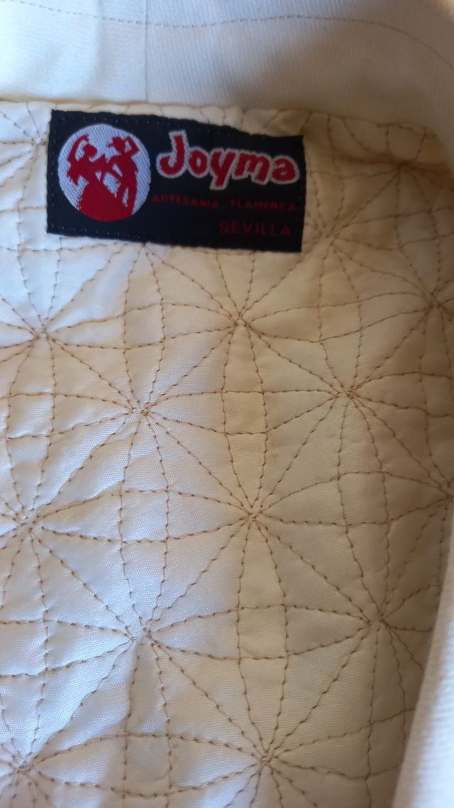 CHAQUETILLA DE CORTO FLAMENCA