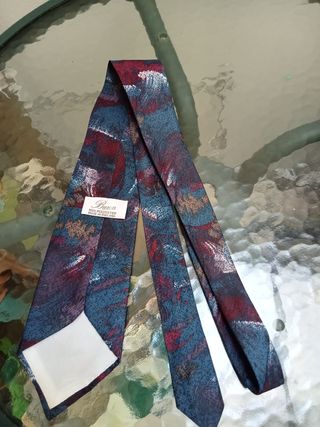 corbatas estampadas colores metálicos