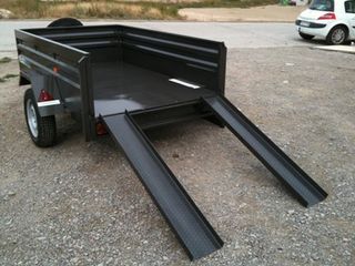 REMOLQUES CERRADOS PERSONALIZADOS SPEEDREM