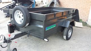 REMOLQUES CERRADOS PERSONALIZADOS SPEEDREM