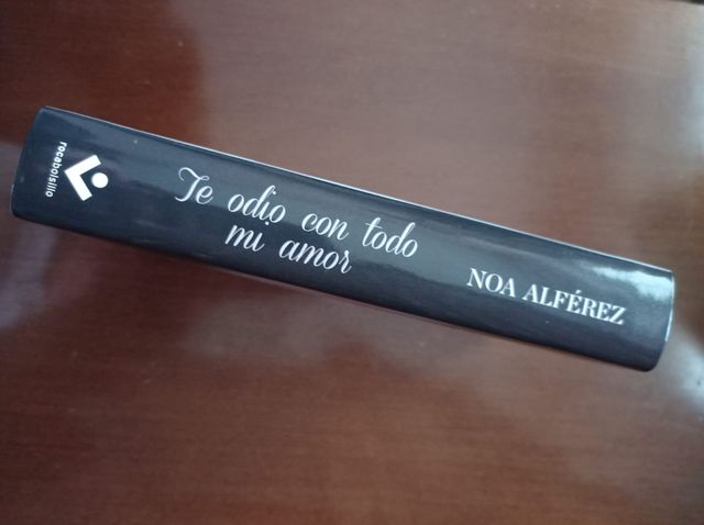 Te odio con todo mi amor