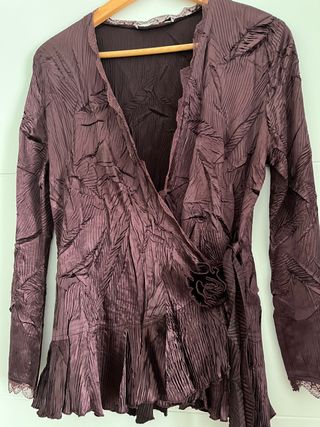 Conjunto de falda y blusa