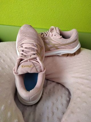 DEPORTIVAS ASICS NIÑA 