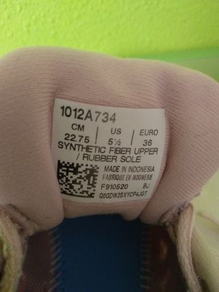 DEPORTIVAS ASICS NIÑA 