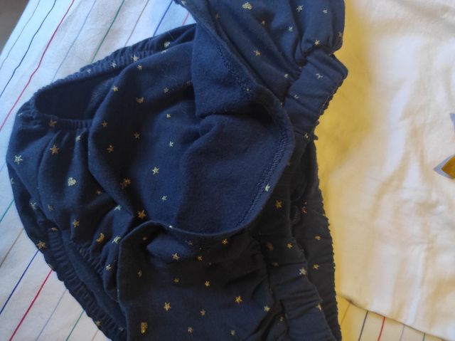 Conjunto niña 36 meses corazón y estrellas