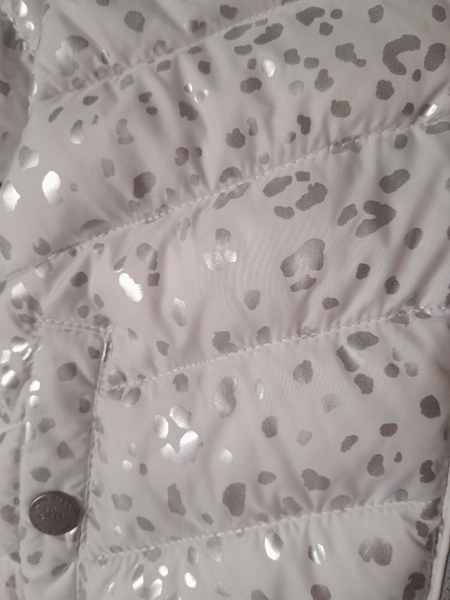 plumifero niña talla 6 de mango