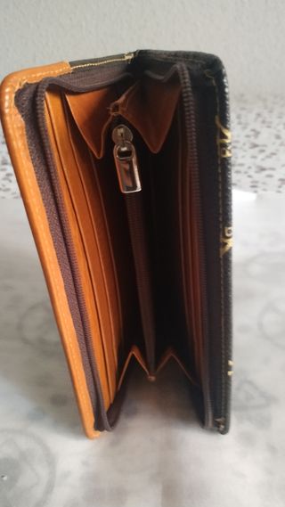 Monedero de mujer de piel