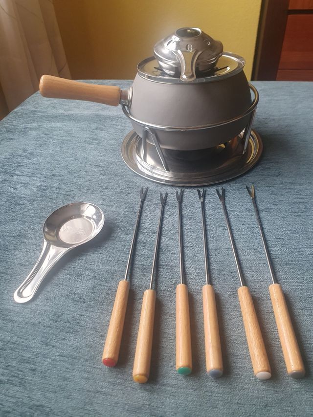 FONDUE SET COMPLETO NUEVO A ESTRENAR!!