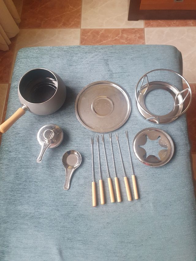 FONDUE SET COMPLETO NUEVO A ESTRENAR!!