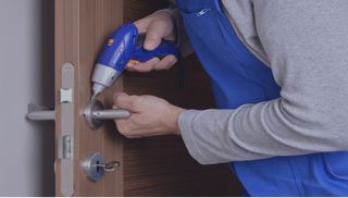 SERVICIO DE CERRAJERÍA