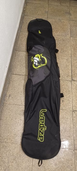 Tabla snowboard Gothic Stu 153 + Funda