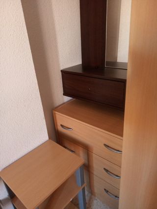 Mobiliario seminuevos.