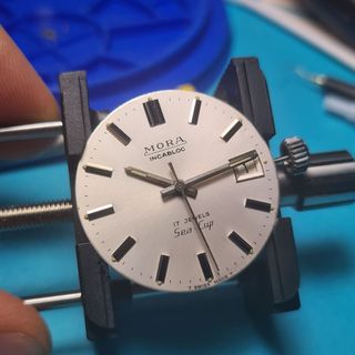 Orologio Mora Sea-Cup Compresor anni '60