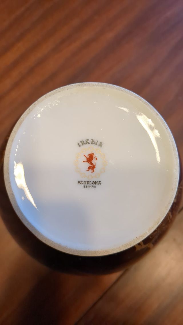 Tibor de cerámica de Irabia