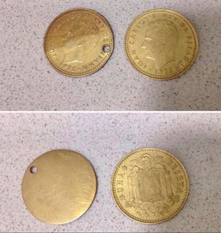 Lote 3 monedas antiguas taladradas/curiosas