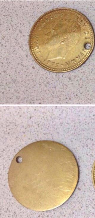 Lote 3 monedas antiguas taladradas/curiosas