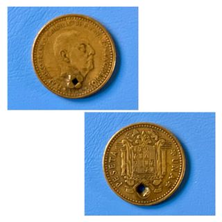 Lote 3 monedas antiguas taladradas/curiosas