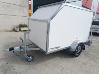 Remolque NUEVO cerrado motos
