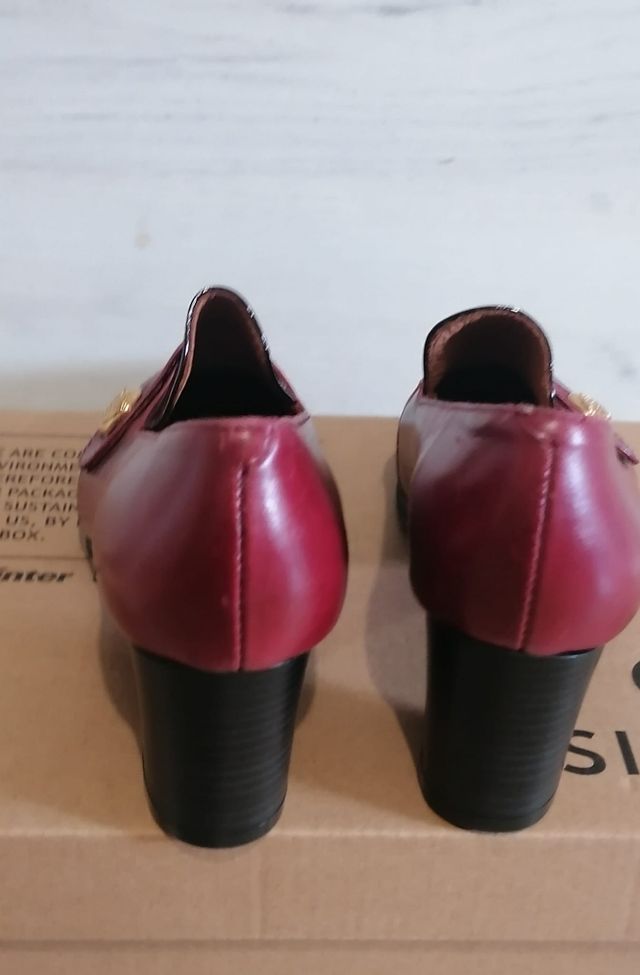 Zapato de Piel  ( fabricado en España)