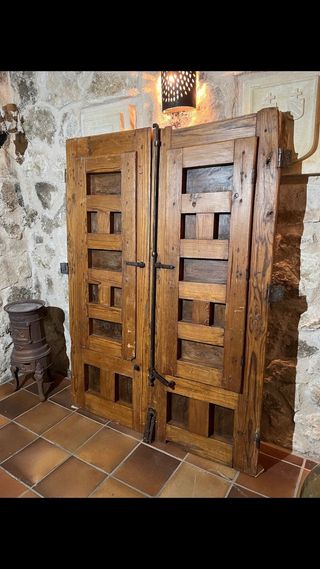 ANTIGUA VENTANA MADERA SIGLO XVII