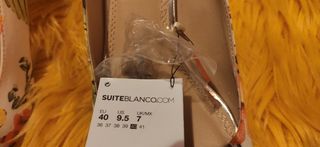 Zapatos estampado floreado 40