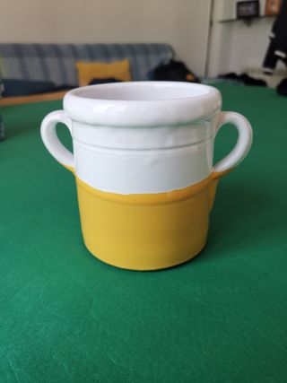 Capasa di ceramica artigianale h. 12 cm d. 12 cm