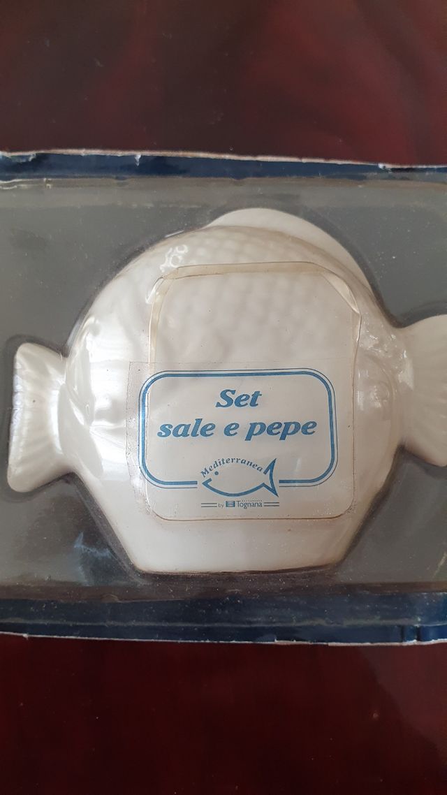 Sale e Pepe set Tognola a forma di pesce