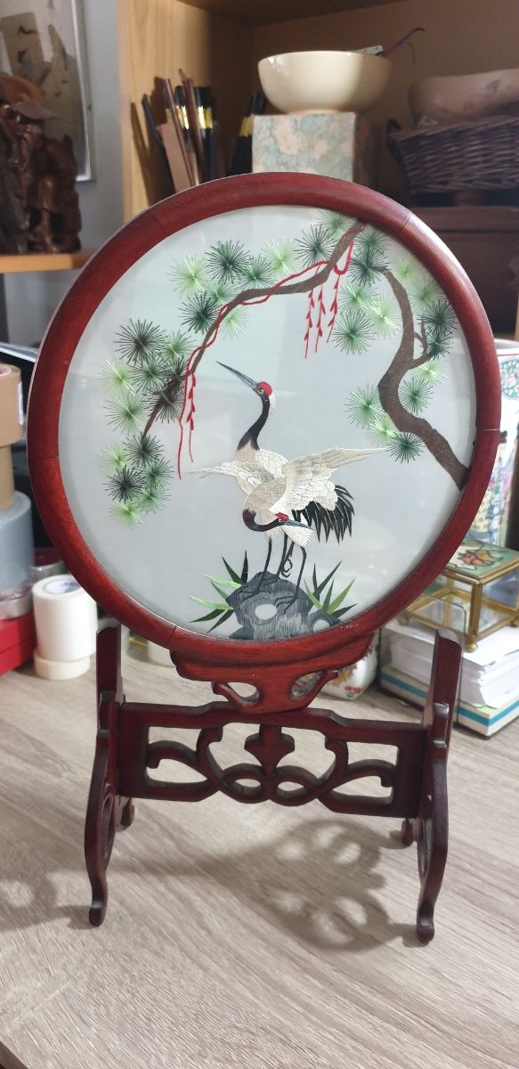 ricamo seta su seta vintage,in legno di rosa