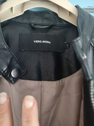 chaqueta cuero sintético Vero moda L
