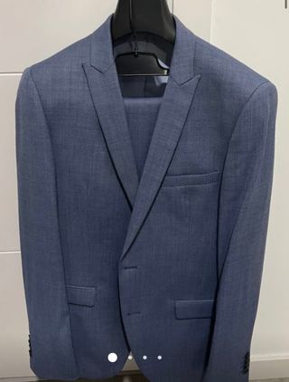 Traje de hombre 